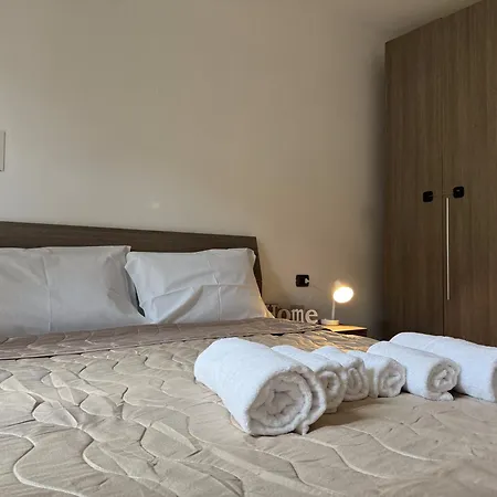 Luca's - A Due Passi Dal Centro Storico * Côme